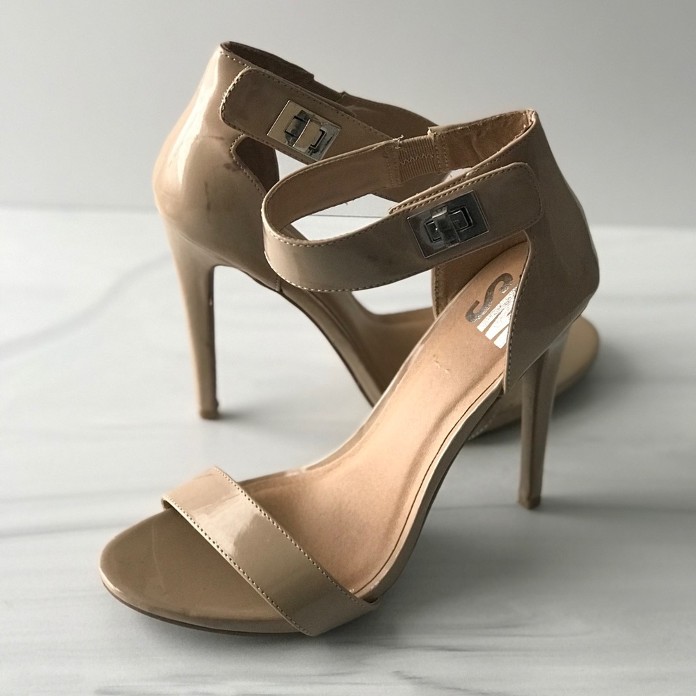 SOLD!!! SM Tan Faux Leather Open Toed Buckled Heels